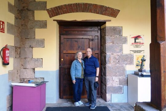 Canarian Animal Farm Car Tour. Goat Cheese and Local Wine.