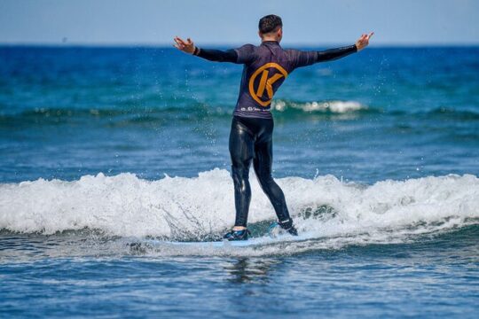 small group surf lesson in Playa de las Américas,Tenerife