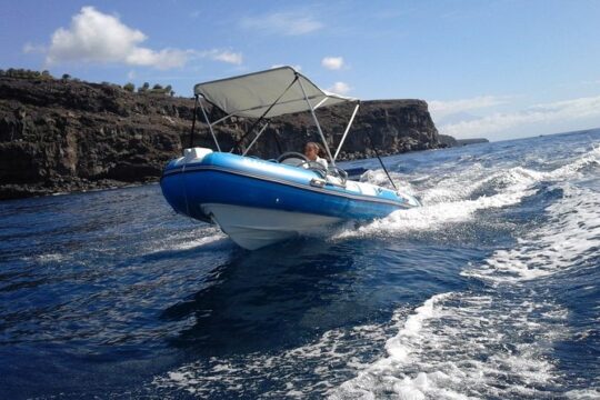 Inflatable boat without a license